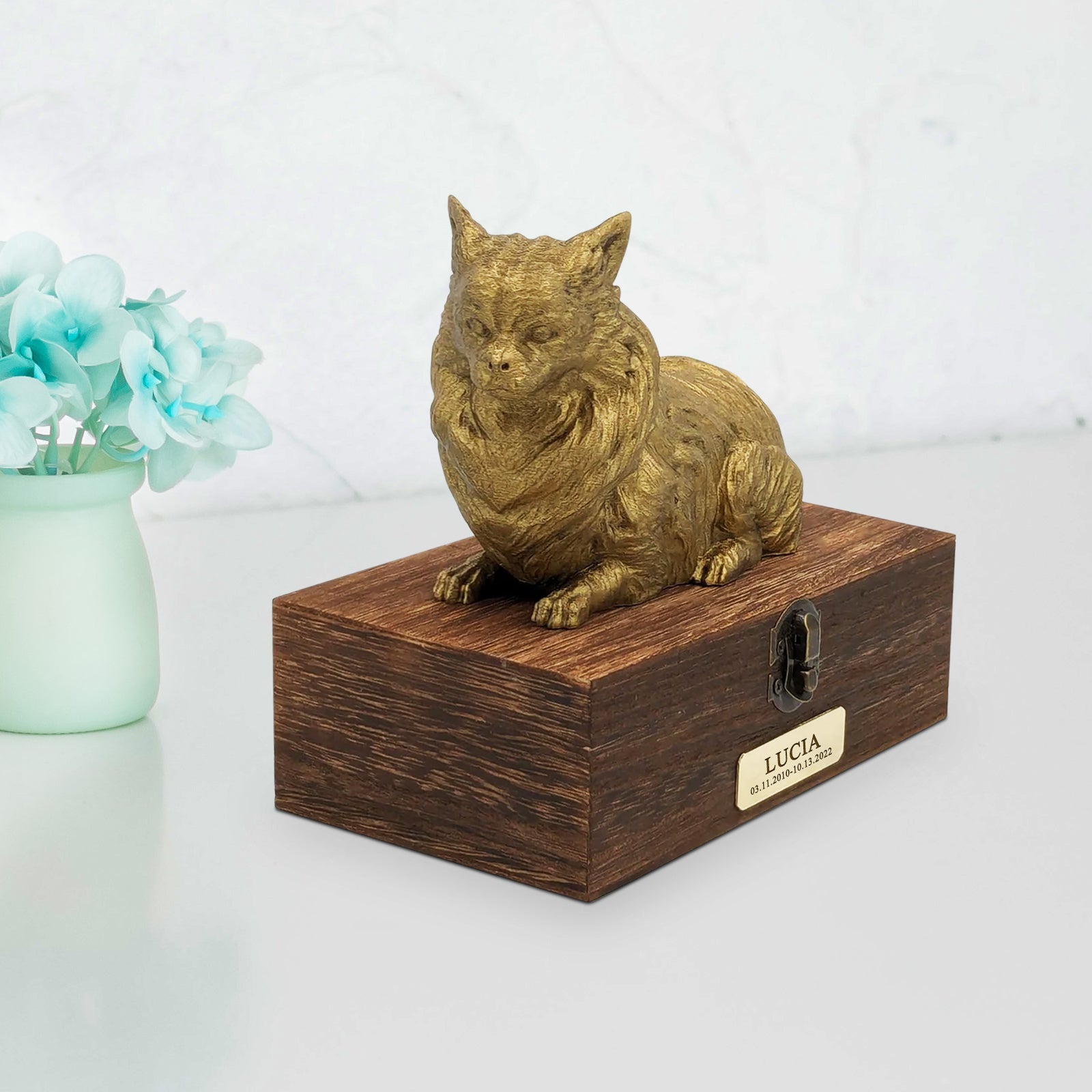 Personalized Luxury Chihuahua Ashes Box with Custom Name Plaque for Urn - MACIFECI